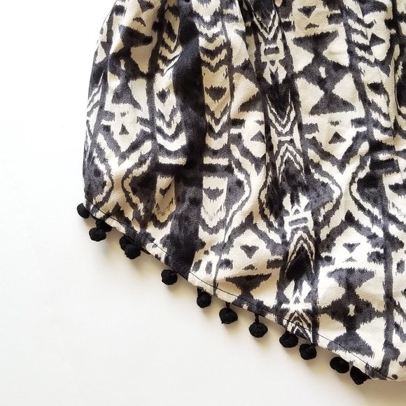 Billabong Pom Pom Aztec Boho Shorts - Picture 5 of 6